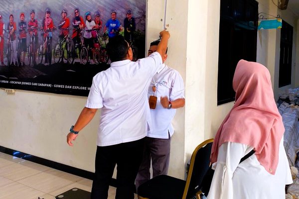 DISPAR GELAR POS BINDU DIDAMPINGI OLEH DINKES 3