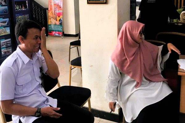 DISPAR GELAR POS BINDU DIDAMPINGI OLEH DINKES 7