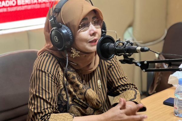 Kadispar menghadiri Dialog Interaktif bersama PTRadio Berita Kaltim 1