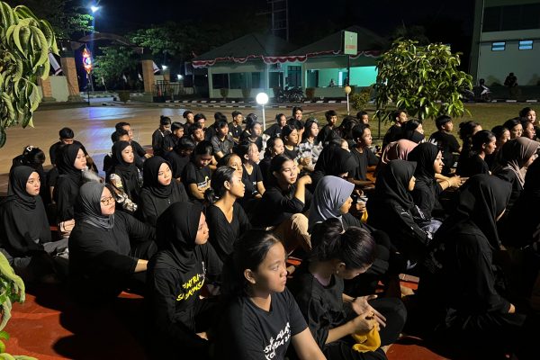 Latihan gabungan pertama dalam rangka persiapan tari kolosal atau tari masal pada HUT RI ke-79 di IKN 8