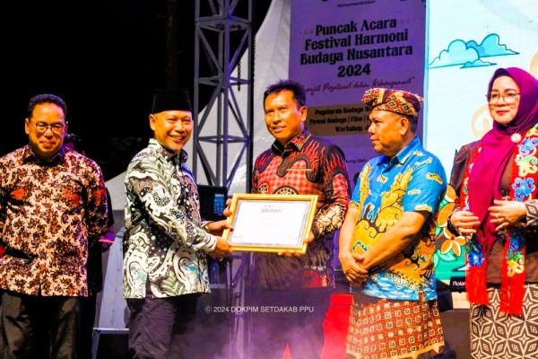 Puncak Acara Festival Harmoni Budaya Nusantara 2024, Meriah Nusantaraku. 4