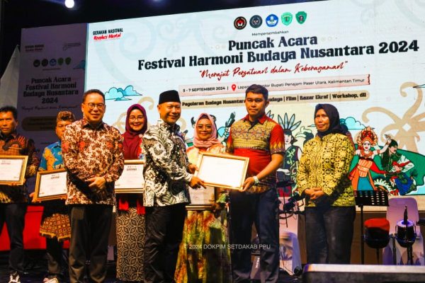 Puncak Acara Festival Harmoni Budaya Nusantara 2024, Meriah Nusantaraku. 5