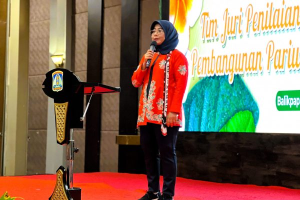 Kadispar Prov. Kaltim bersama Tim Penilaian Arindama Keberhasilan Pembangunan Pariwisata dan Ekonomi Kreatif di Kota Balikpapan 15